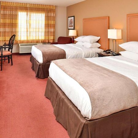 Hotel Vue, Ascend Hotel Collection Натчез Экстерьер фото