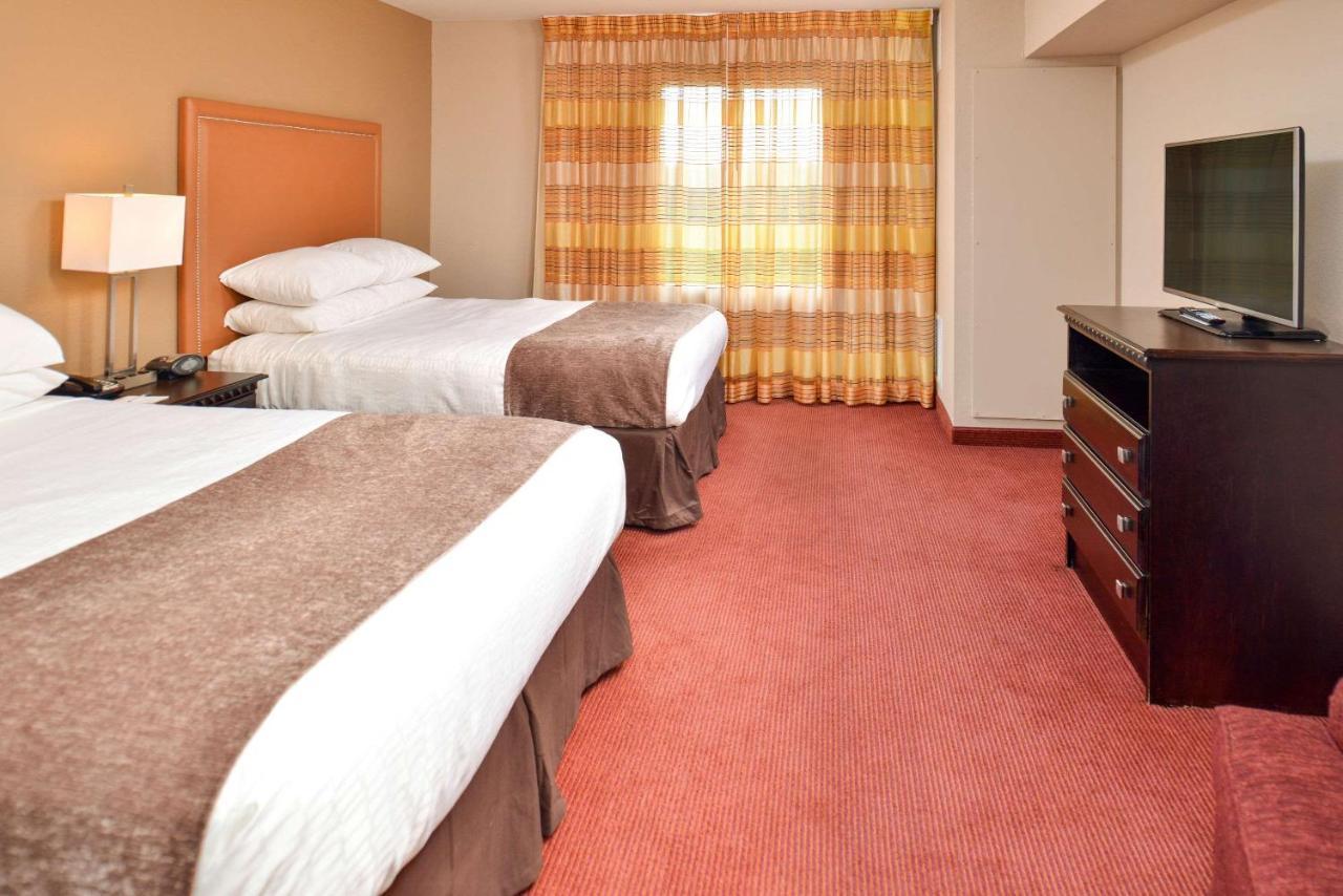 Hotel Vue, Ascend Hotel Collection Натчез Экстерьер фото